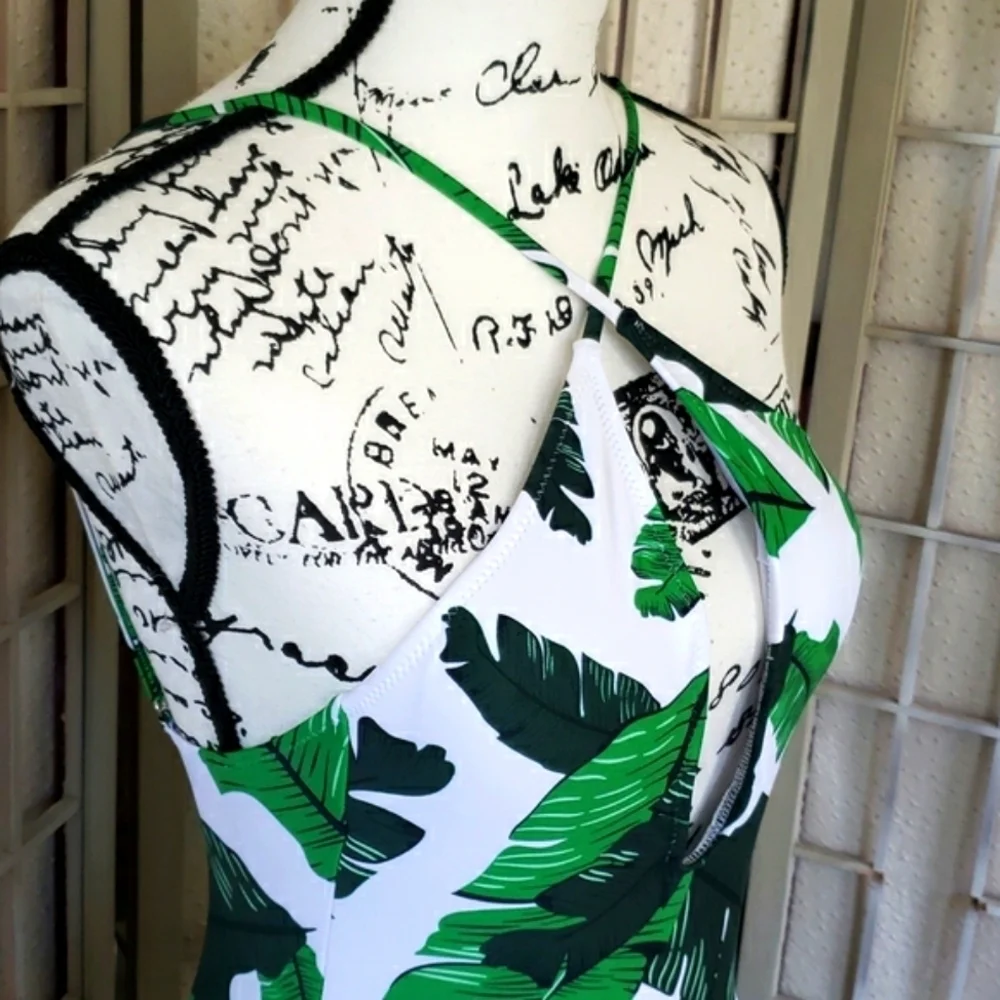 Cupshe new one piece tropical padded bra swimsuit size S